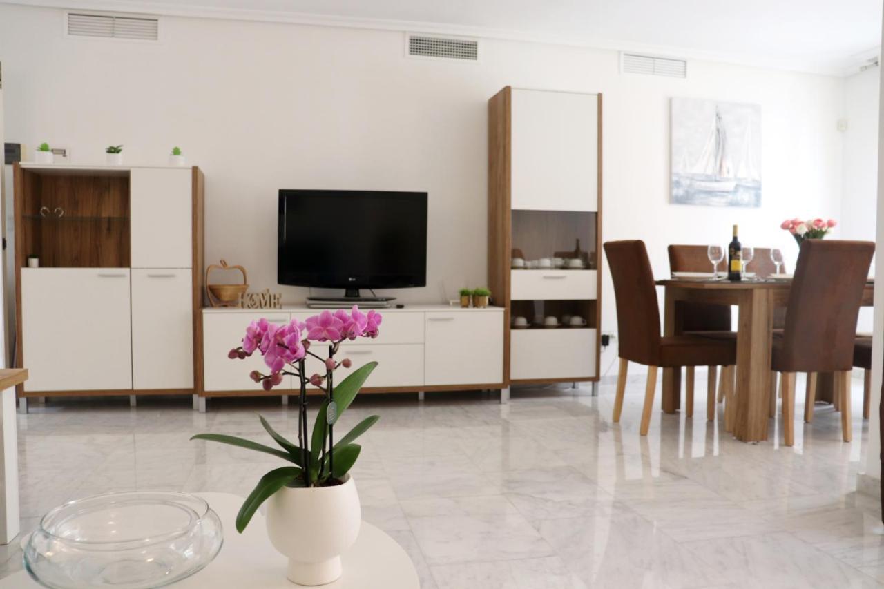 - 3 Appartement *