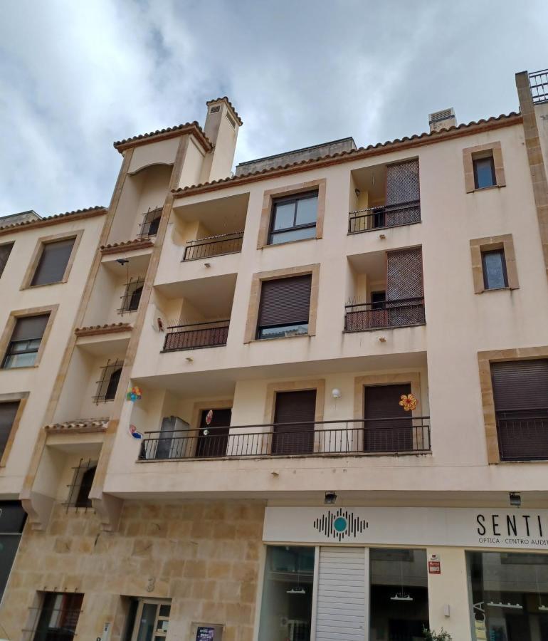 - 3 Moraira